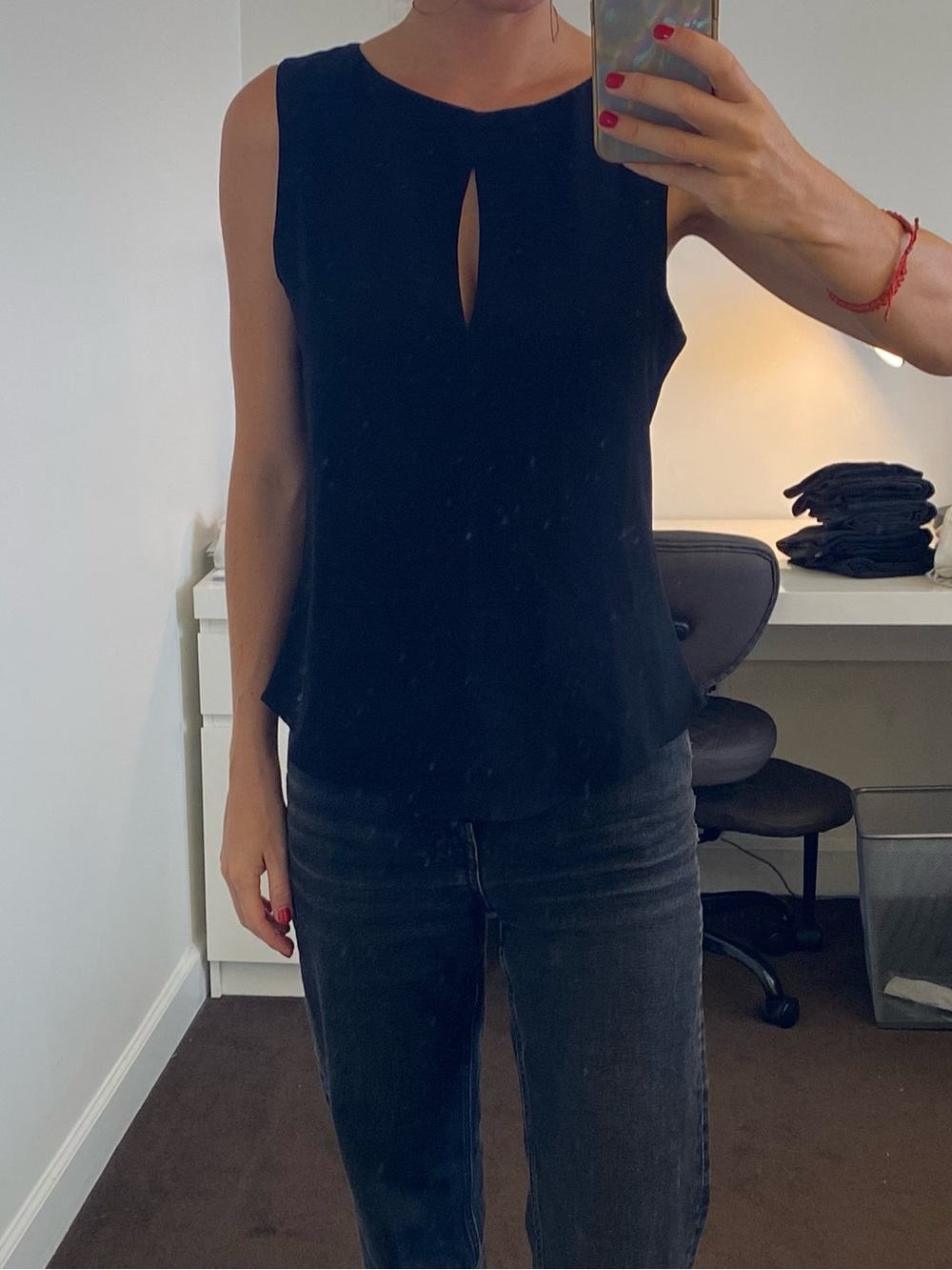 Sanctuary Black Sleeveless Keyhole Blouse